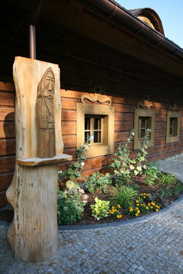 Lipowy Gosciniec Otwock Maly Exterior foto